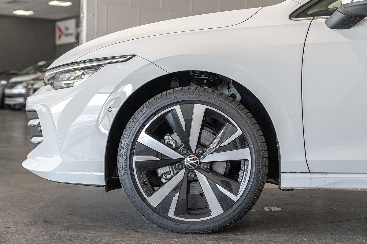 2025 Volkswagen Golf 110TSI Style 8.5