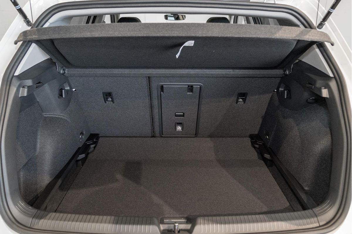 2025 Volkswagen Golf 110TSI Style 8.5