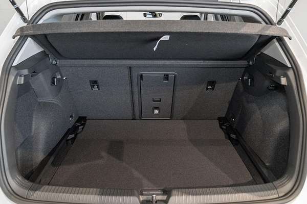 2025 Volkswagen Golf 110TSI Style 8.5