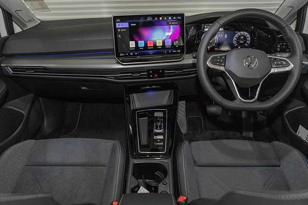 2025 Volkswagen Golf 110TSI Style 8.5