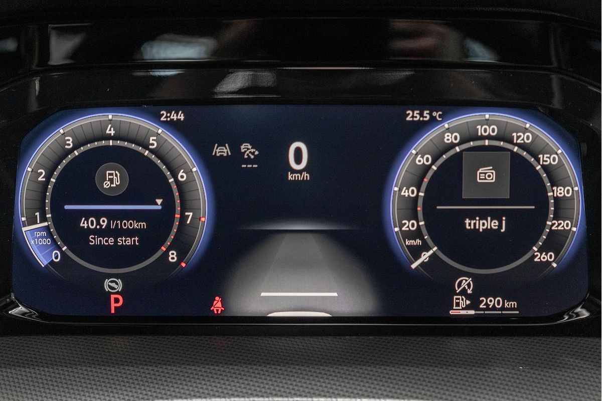 2025 Volkswagen Golf 110TSI Style 8.5