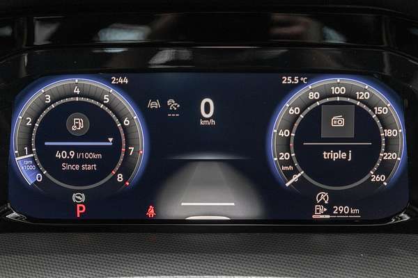 2025 Volkswagen Golf 110TSI Style 8.5