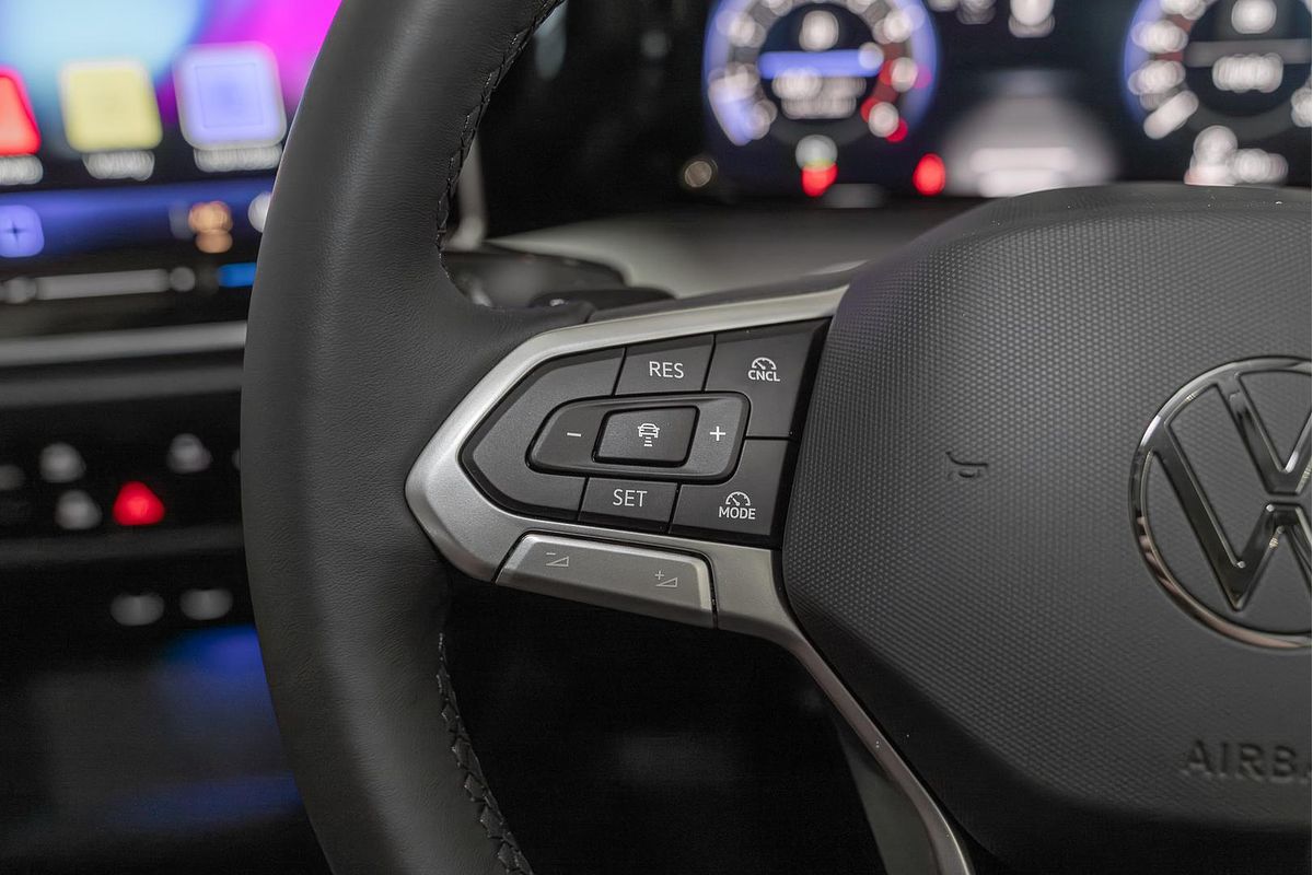 2025 Volkswagen Golf 110TSI Style 8.5