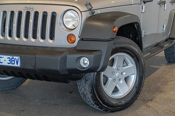 2013 Jeep Wrangler Unlimited Sport JK