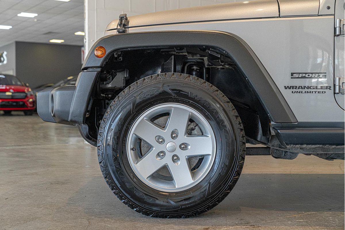 2013 Jeep Wrangler Unlimited Sport JK