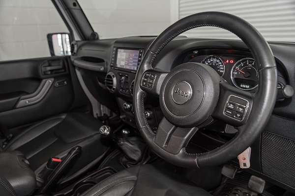 2013 Jeep Wrangler Unlimited Sport JK
