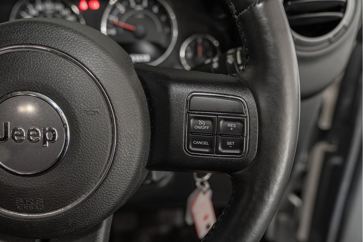 2013 Jeep Wrangler Unlimited Sport JK