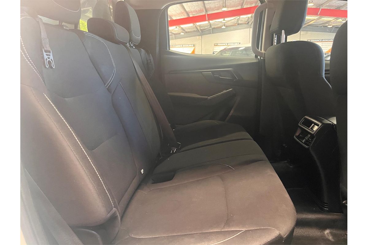 2021 Isuzu D-MAX SX High Ride Rear Wheel Drive