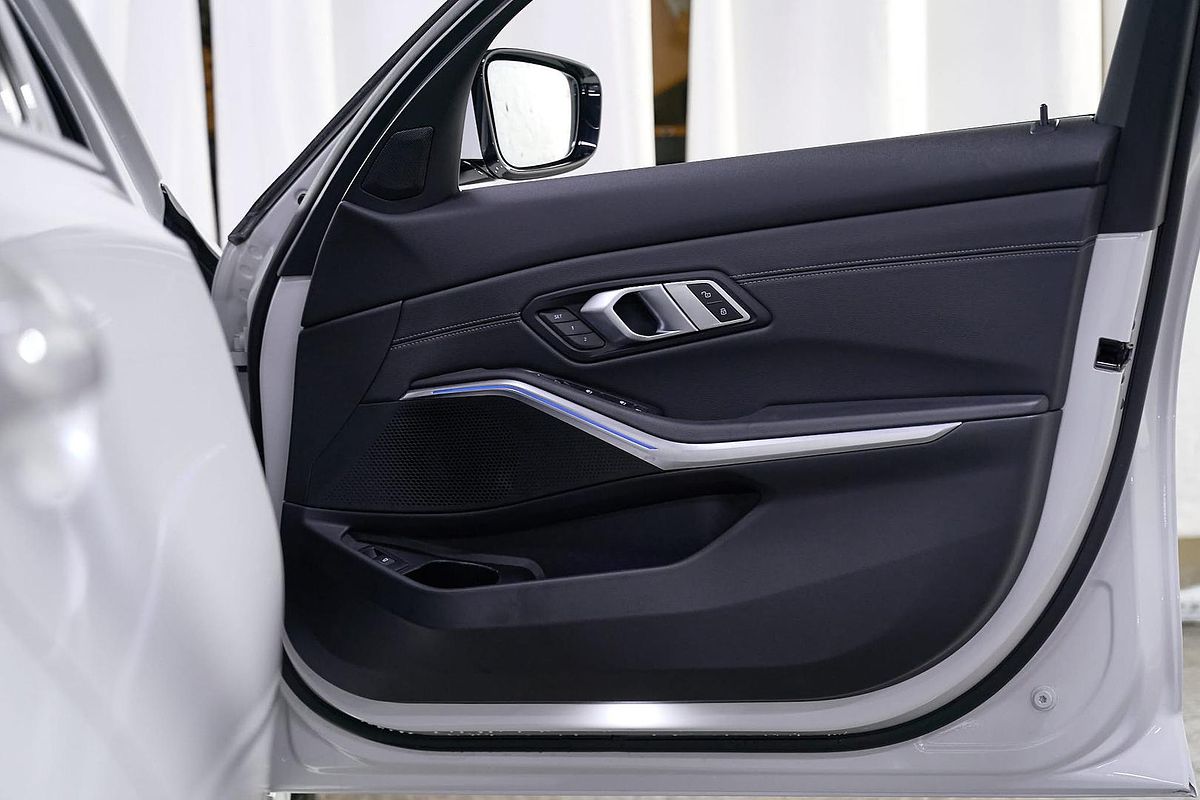 2021 BMW 3 Series 320i M Sport G20