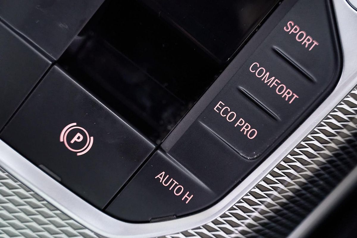 2021 BMW 3 Series 320i M Sport G20