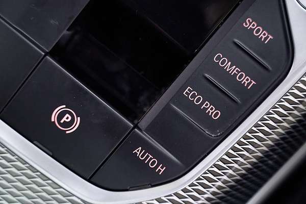 2021 BMW 3 Series 320i M Sport G20