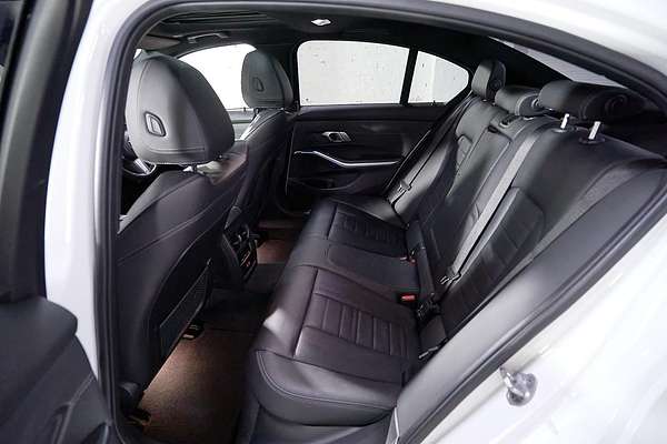 2021 BMW 3 Series 320i M Sport G20