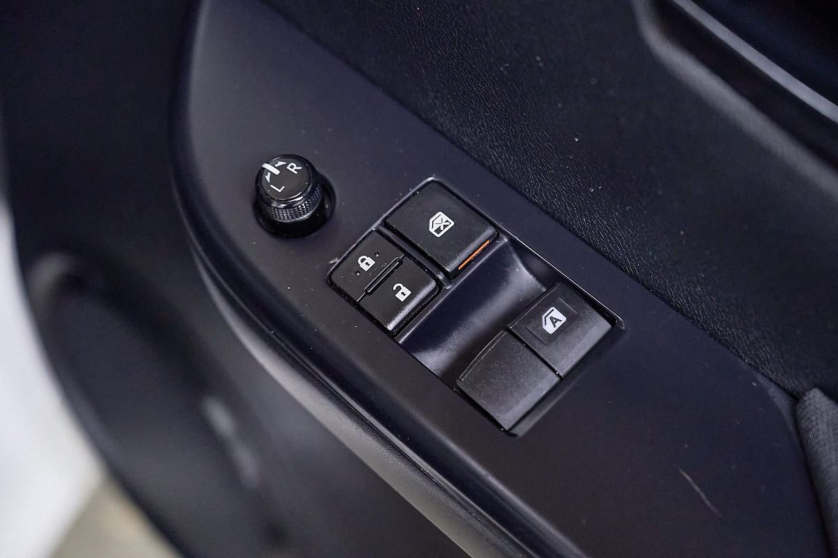 2022 Toyota Hilux Workmate TGN121R Rear Wheel Drive