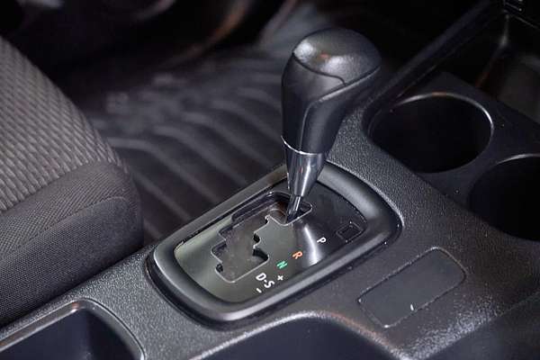 2022 Toyota Hilux Workmate TGN121R Rear Wheel Drive