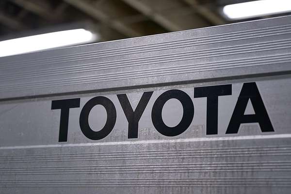 2022 Toyota Hilux Workmate TGN121R Rear Wheel Drive