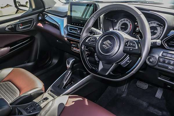 2025 Suzuki Fronx Hybrid KW