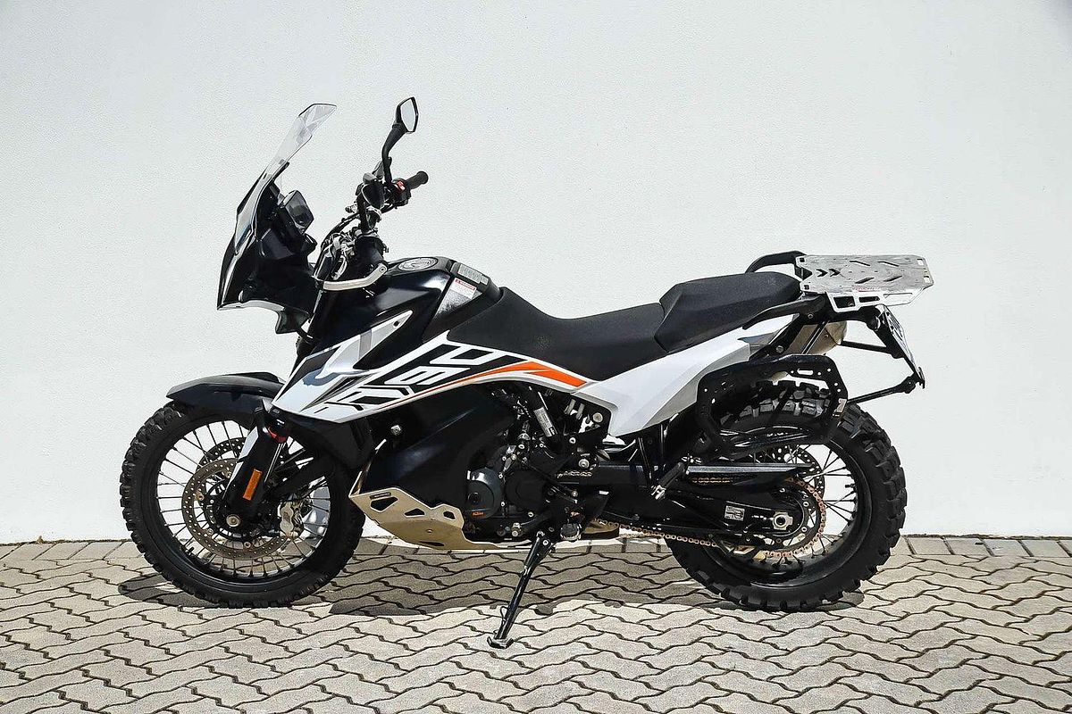 2019 KTM 790