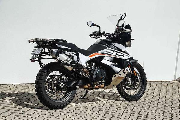 2019 KTM 790