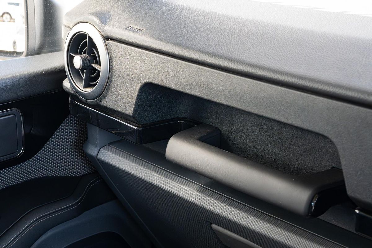 2024 INEOS Grenadier Quartermaster Trialmaster Edition 4X4