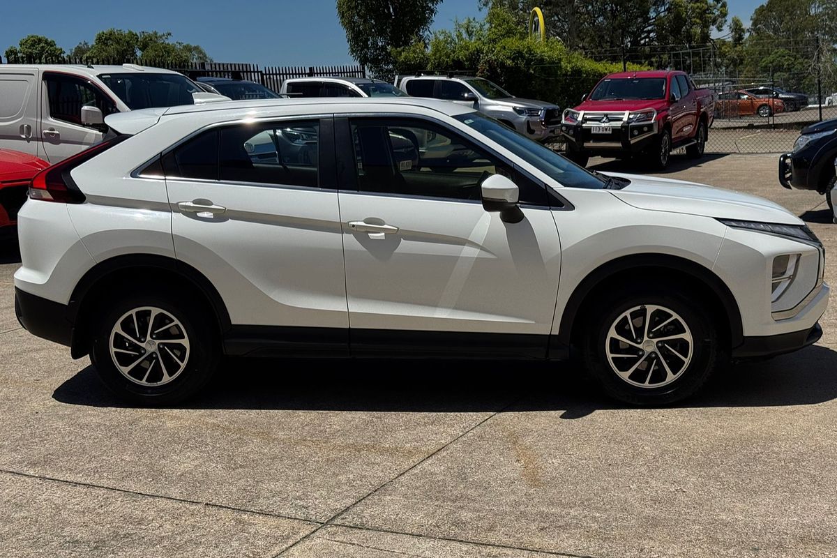 2023 Mitsubishi Eclipse Cross ES YB