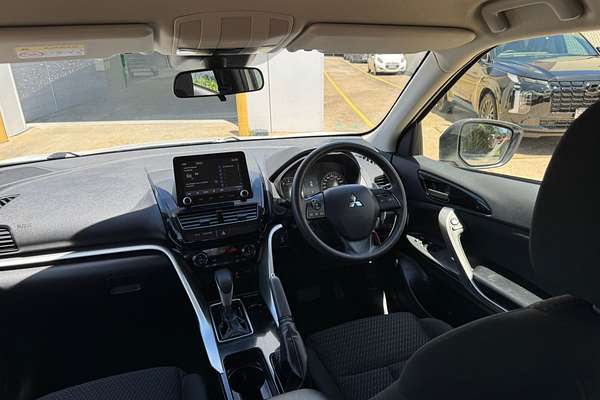 2023 Mitsubishi Eclipse Cross ES YB