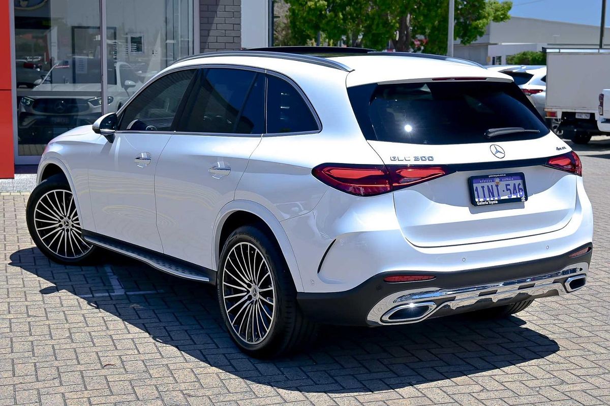 2025 Mercedes-Benz GLC-Class GLC300 X254