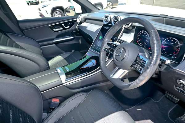 2025 Mercedes-Benz GLC-Class GLC300 X254