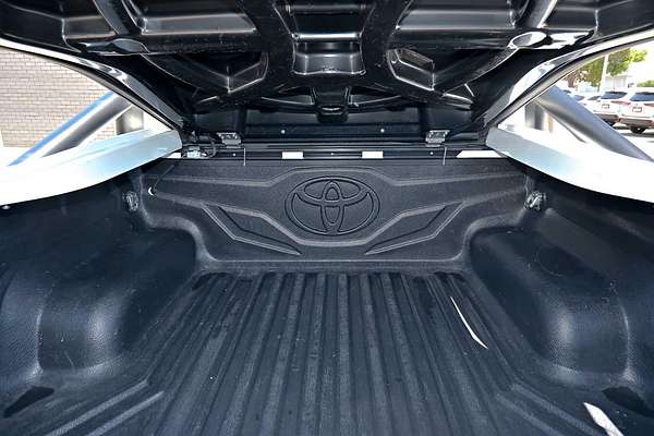2018 Toyota Hilux SR5 GUN126R 4X4