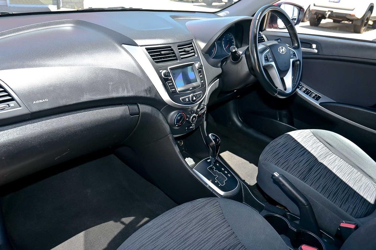 2018 Hyundai Accent Sport RB6