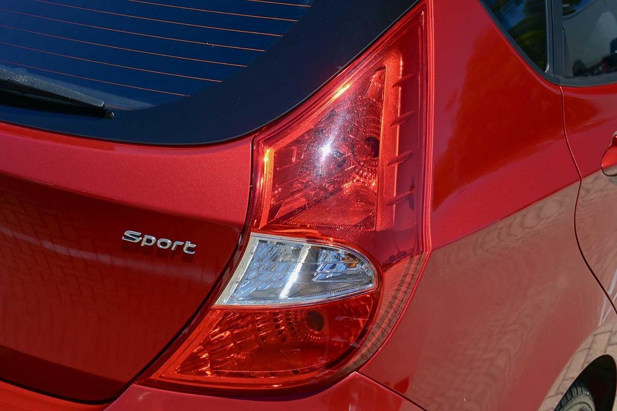 2018 Hyundai Accent Sport RB6