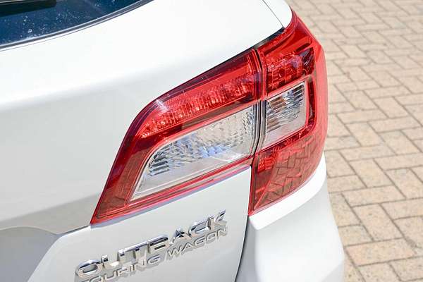 2018 Subaru Outback 2.5i Premium 5GEN