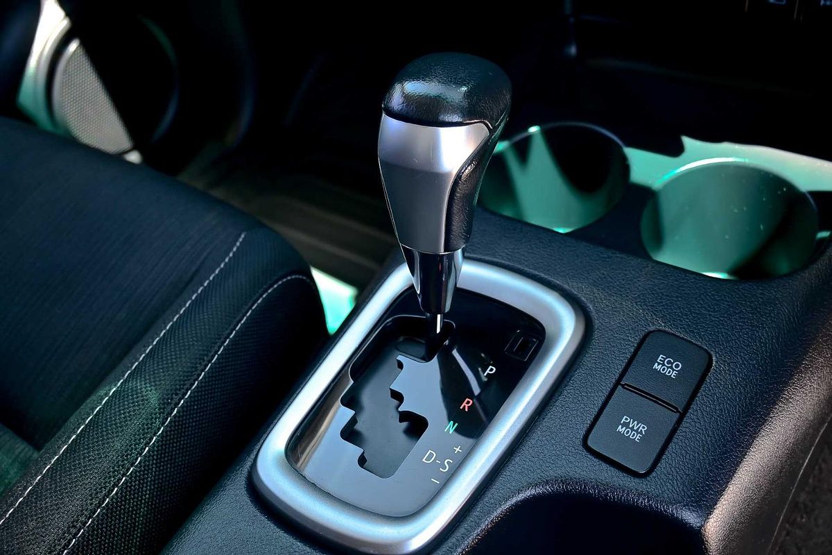 2018 Toyota Hilux SR5 GUN126R 4X4