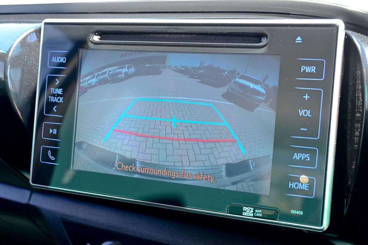 2018 Toyota Hilux SR5 GUN126R 4X4