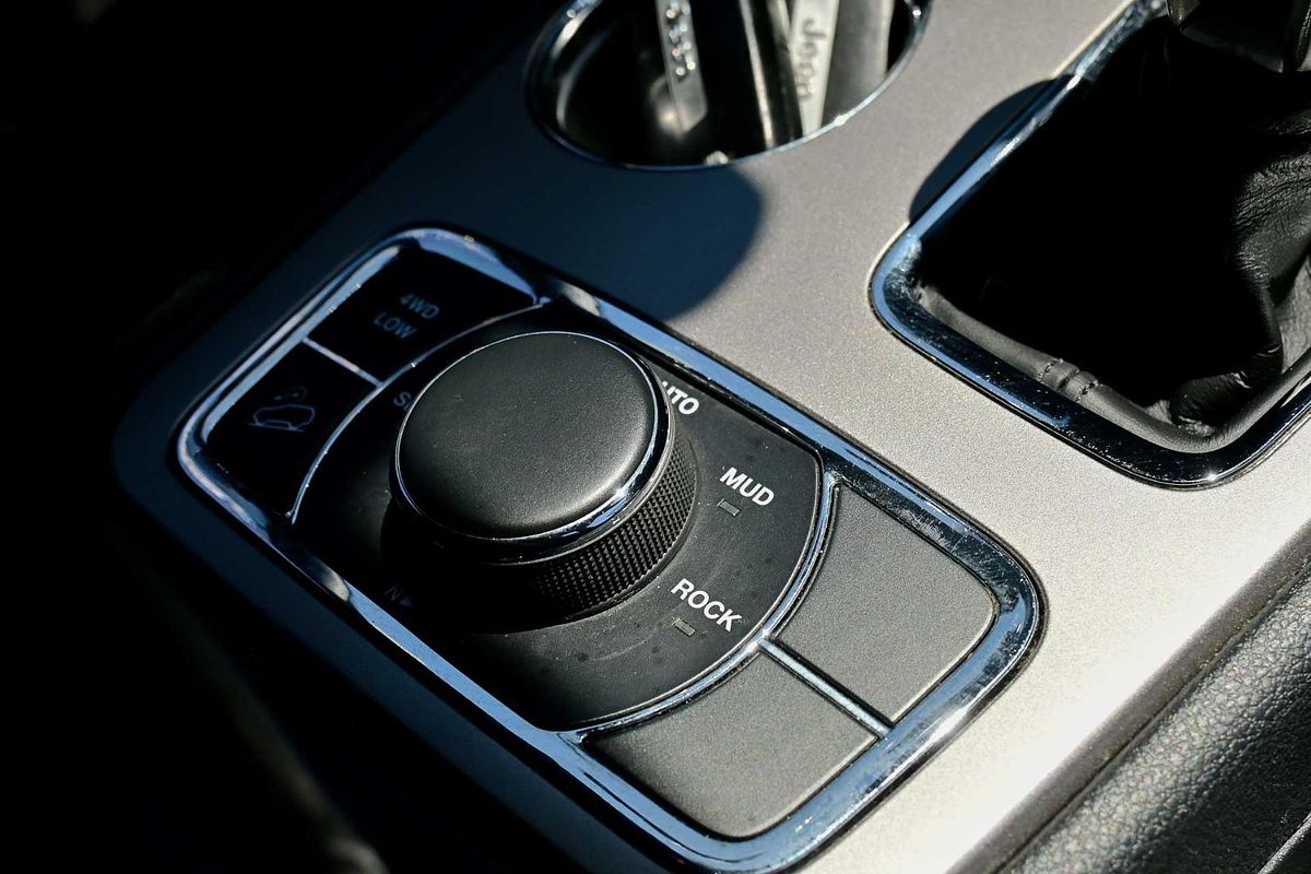 2018 Jeep Grand Cherokee Blackhawk WK