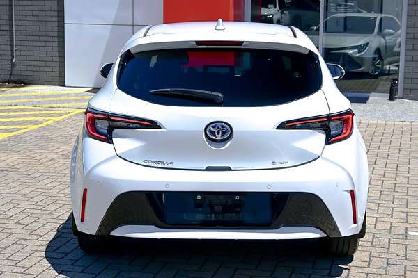 2024 Toyota Corolla SX Hybrid ZWE219R