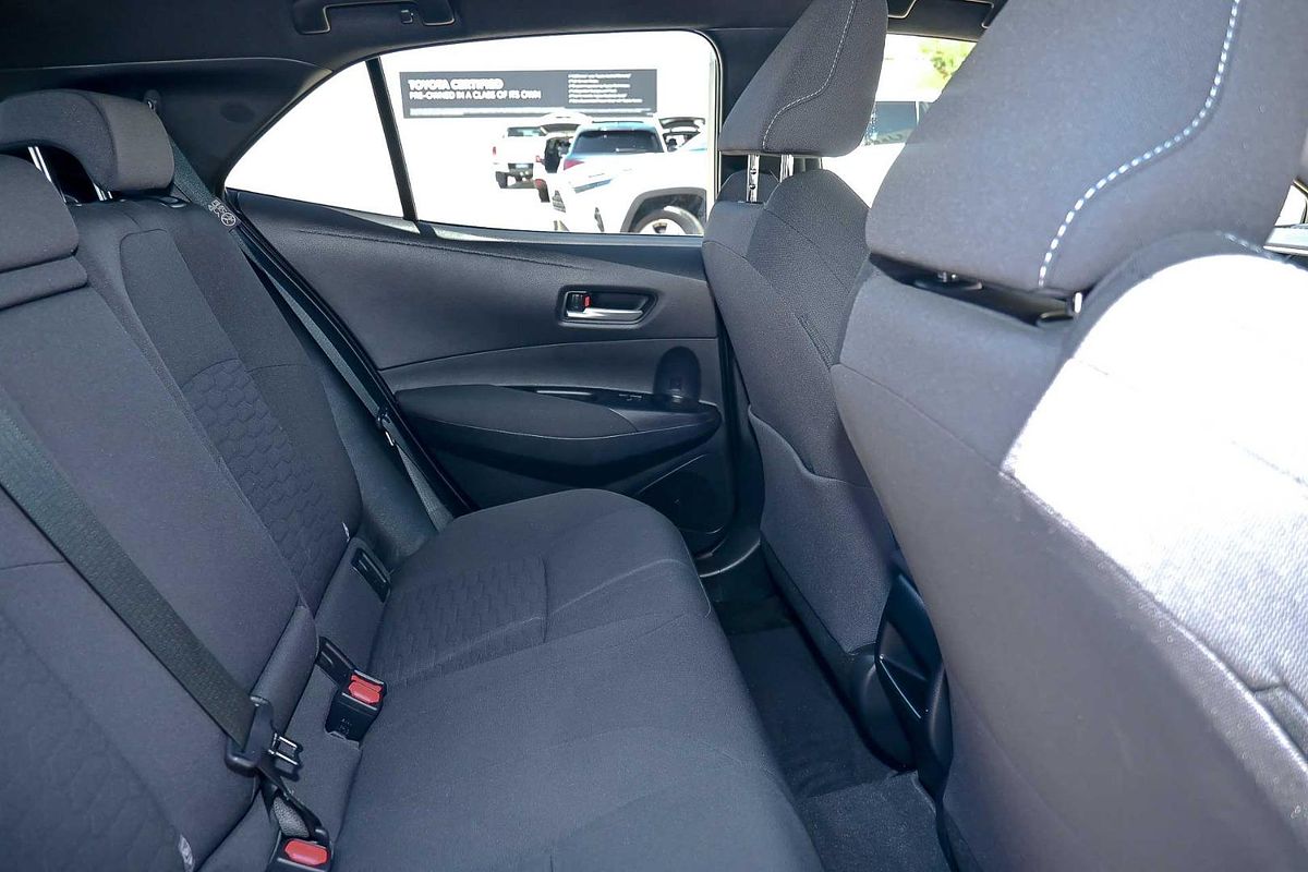 2024 Toyota Corolla SX Hybrid ZWE219R