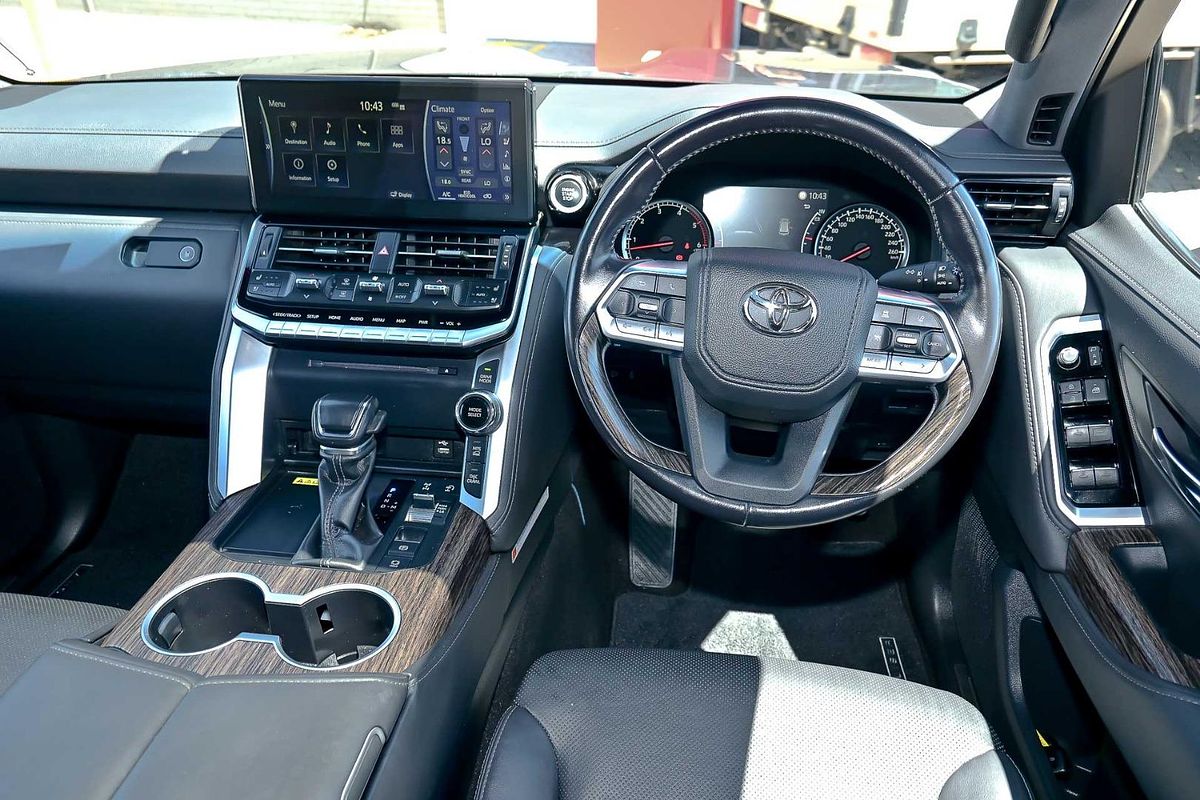 2022 Toyota Landcruiser VX FJA300R