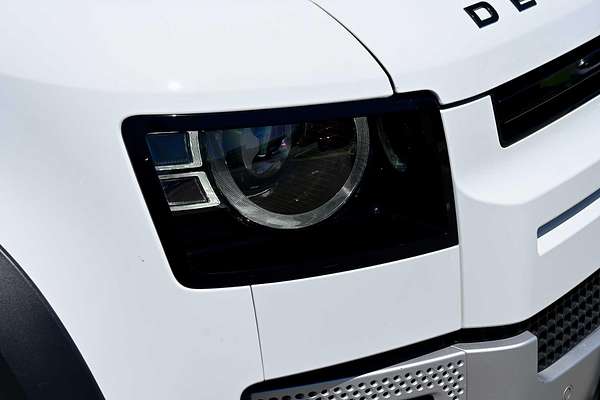 2020 Land Rover Defender 110 P400 SE L663