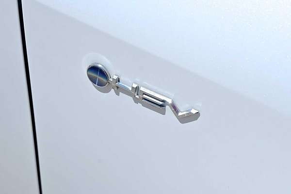 2024 Toyota Corolla SX Hybrid ZWE219R