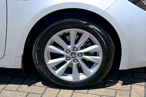 2024 Toyota Corolla SX Hybrid ZWE219R