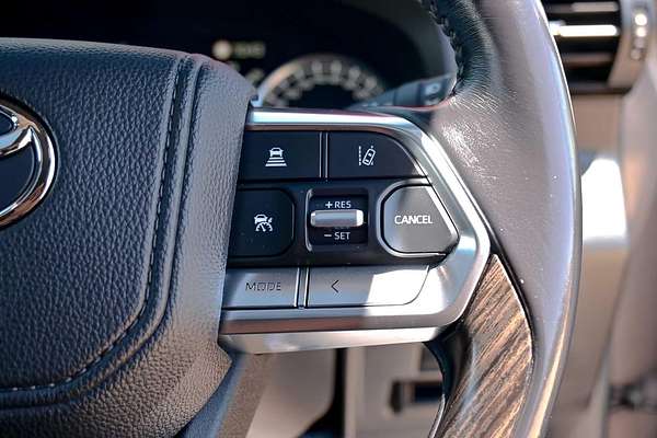 2022 Toyota Landcruiser VX FJA300R