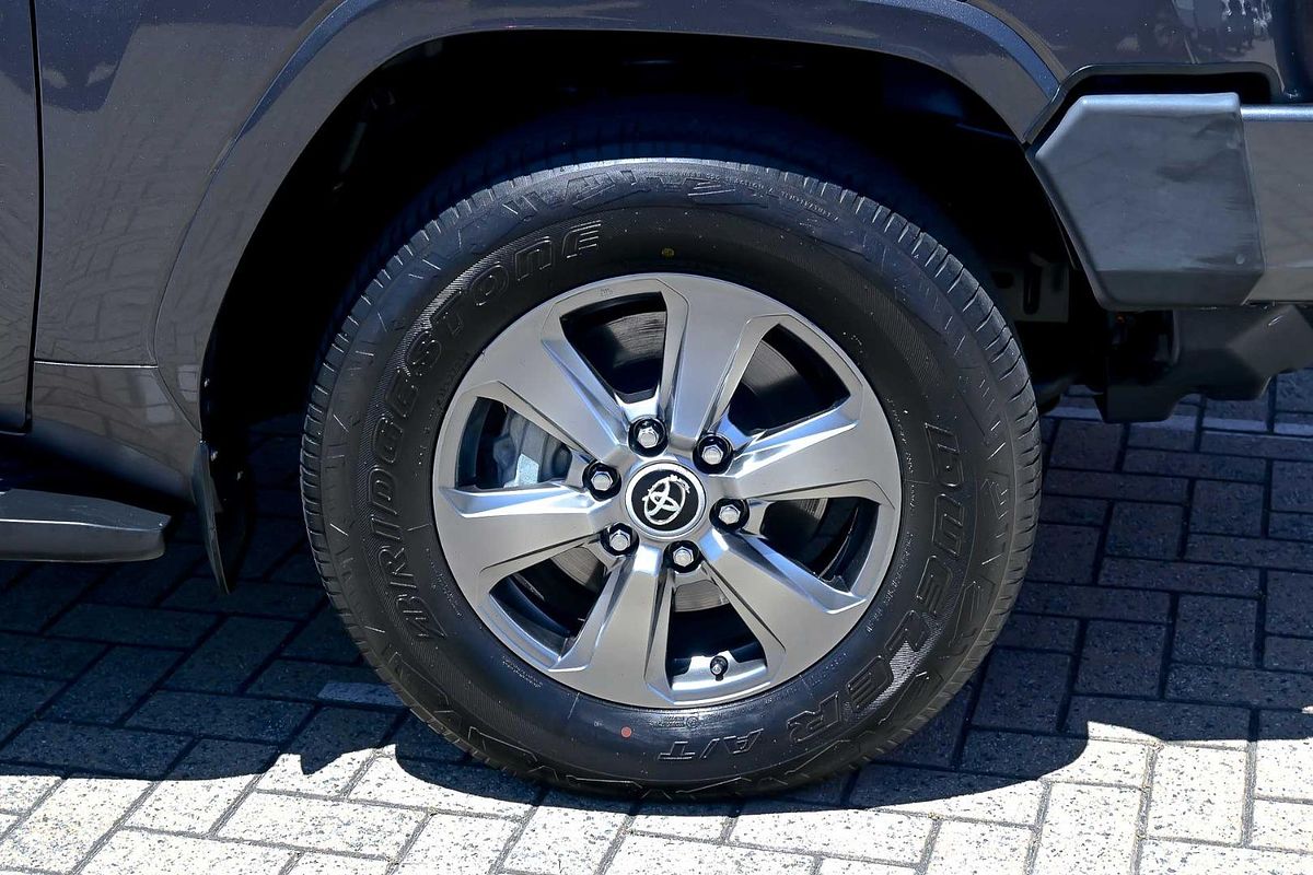 2022 Toyota Landcruiser VX FJA300R