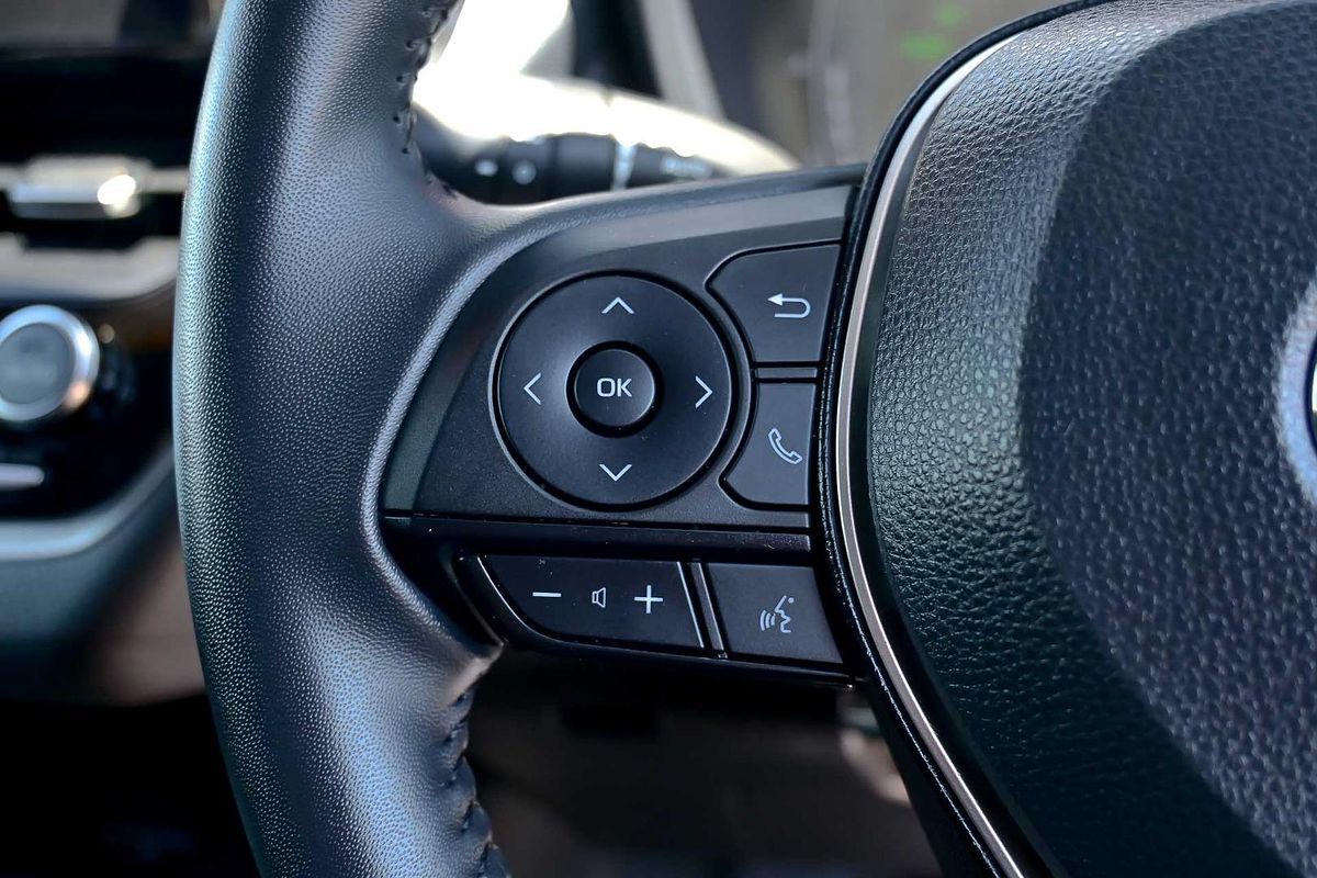 2024 Toyota Corolla SX Hybrid ZWE219R