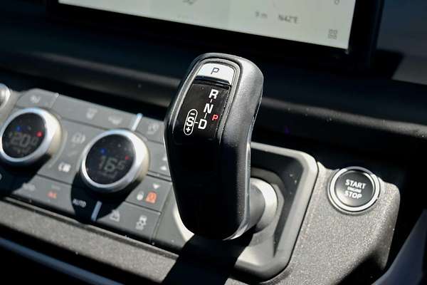 2020 Land Rover Defender 110 P400 SE L663