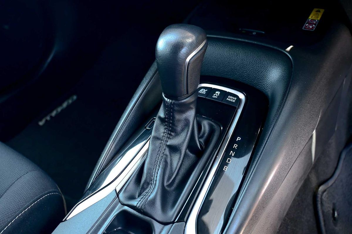 2024 Toyota Corolla SX Hybrid ZWE219R