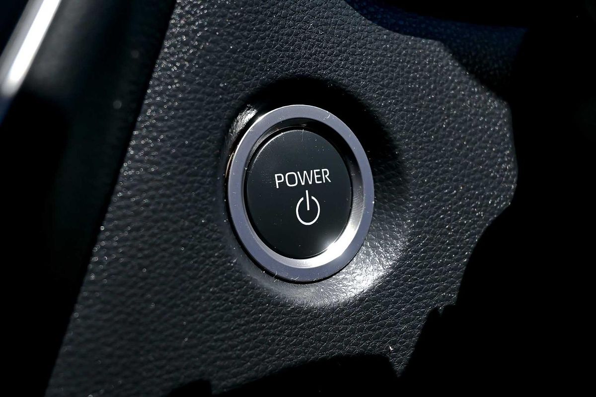 2024 Toyota Corolla SX Hybrid ZWE219R