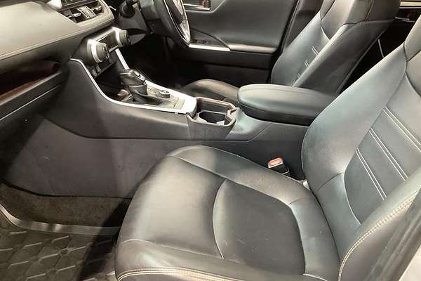 2019 Toyota RAV4 Cruiser AXAH54R