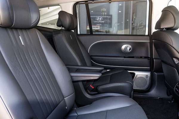 2025 Hyundai IONIQ 9 Calligraphy ME.V1