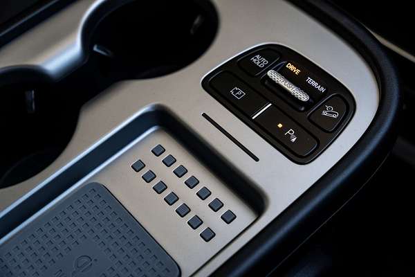 2025 Hyundai IONIQ 9 Calligraphy ME.V1