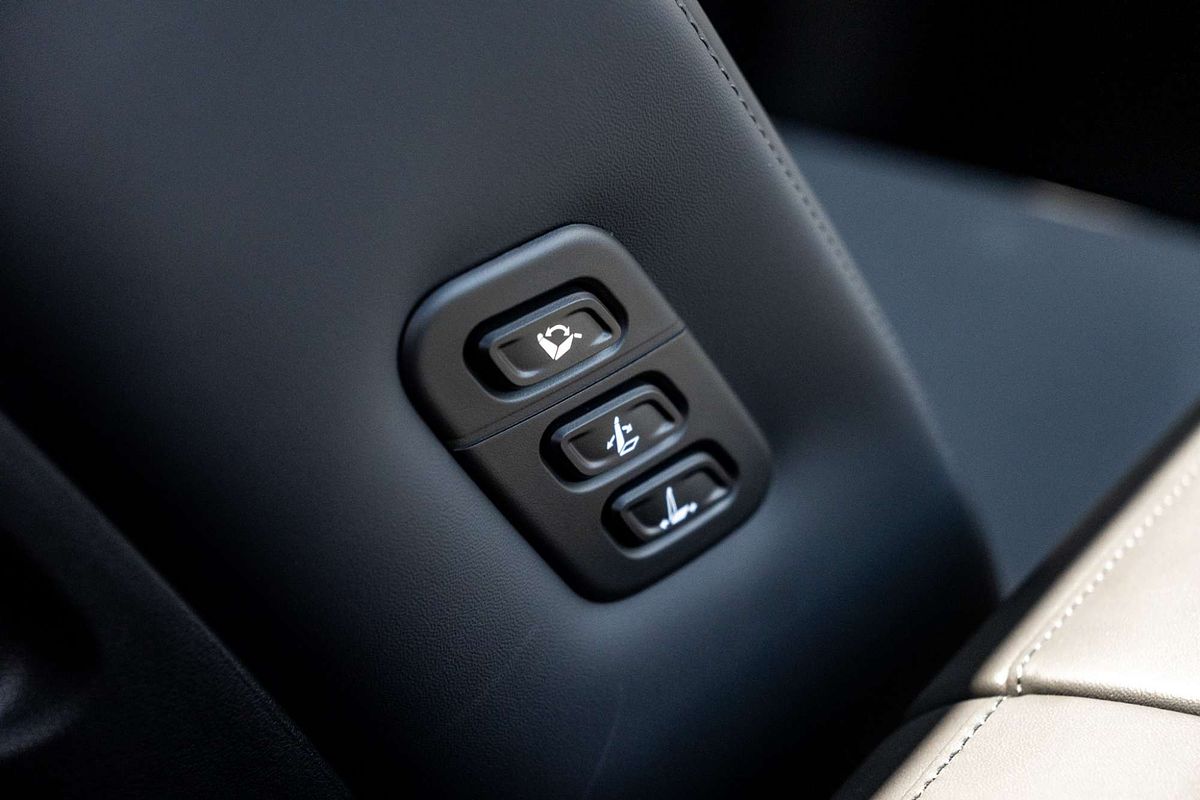 2025 Hyundai Palisade Calligraphy LX3.V1